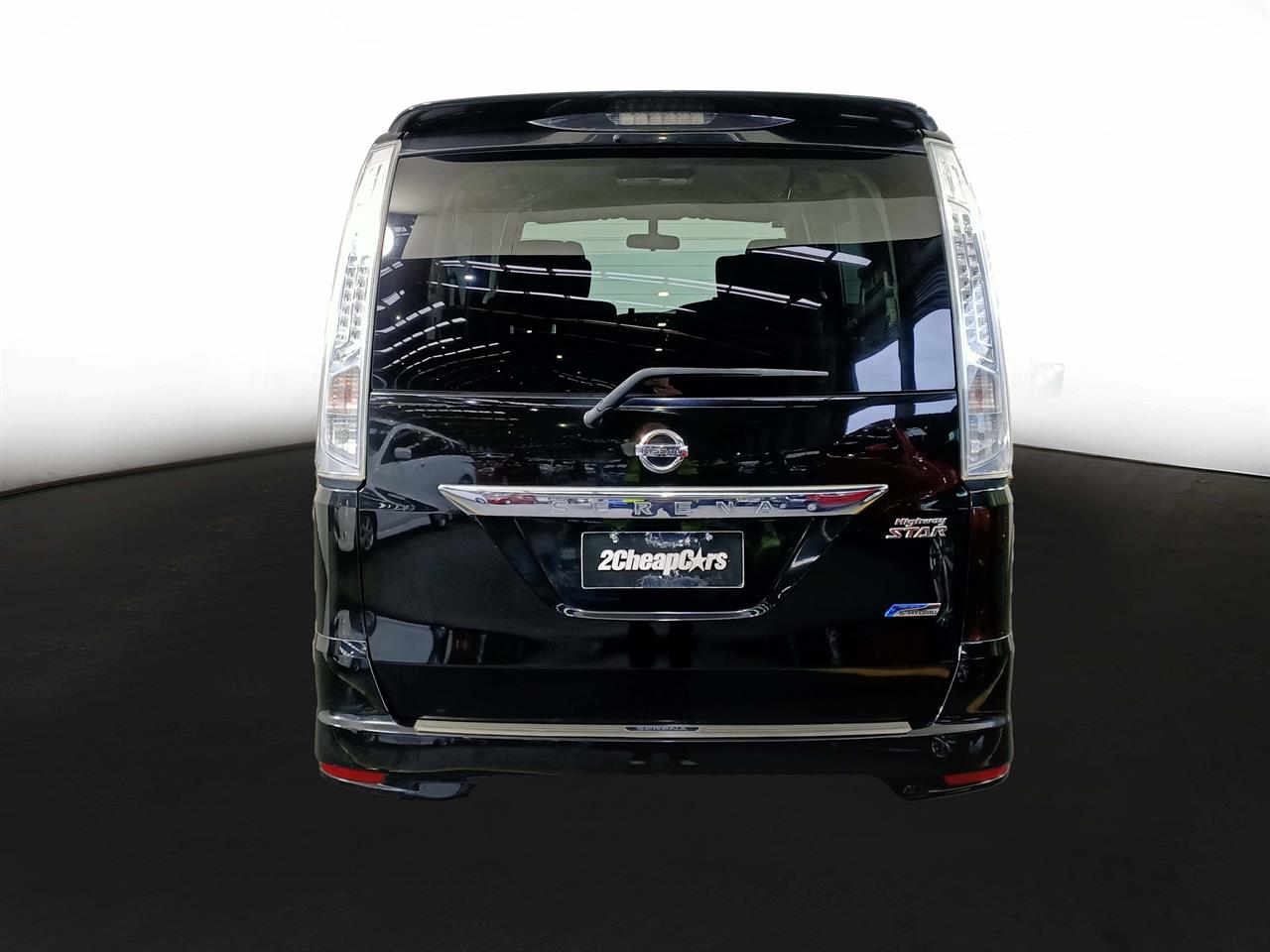 2013 Nissan Serena Hybrid