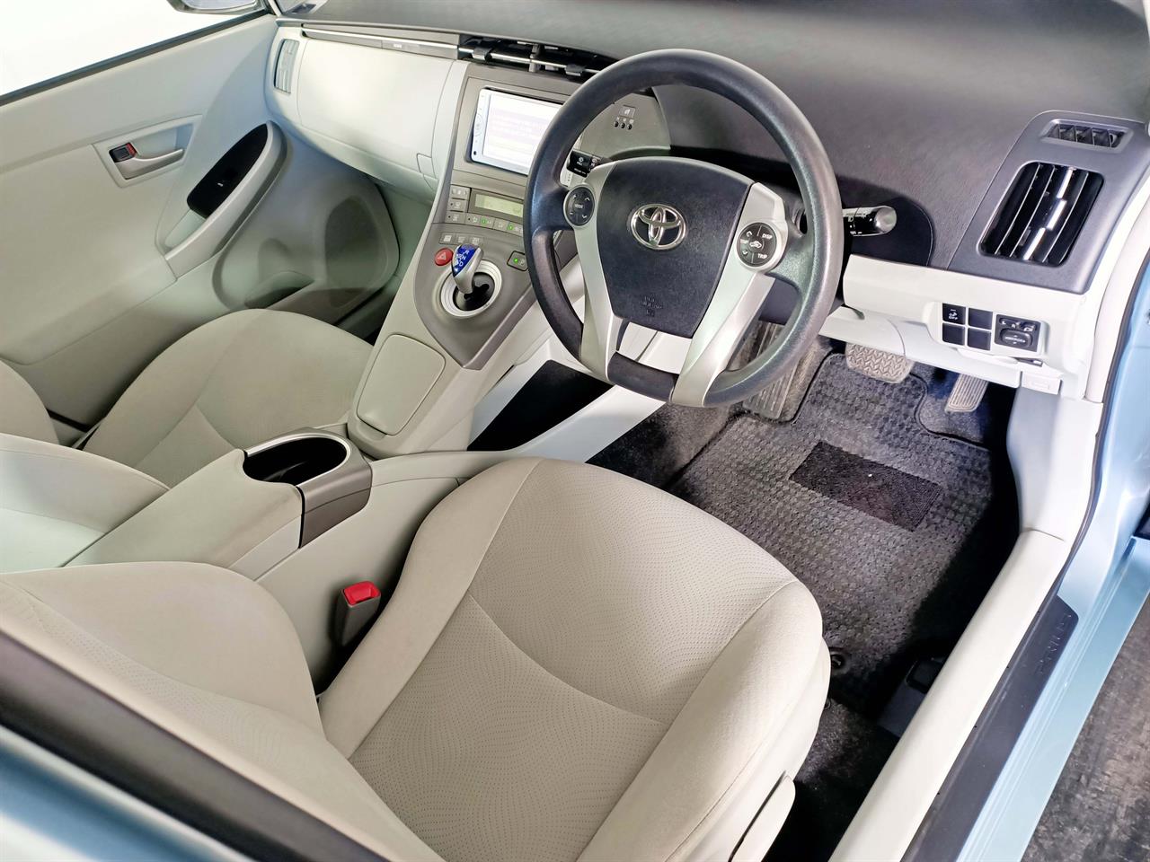 2012 Toyota Prius Hybrid