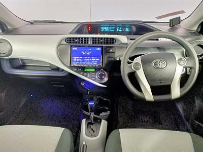 2013 Toyota Aqua Hybrid