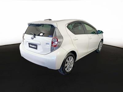 2014 Toyota Aqua Hybrid