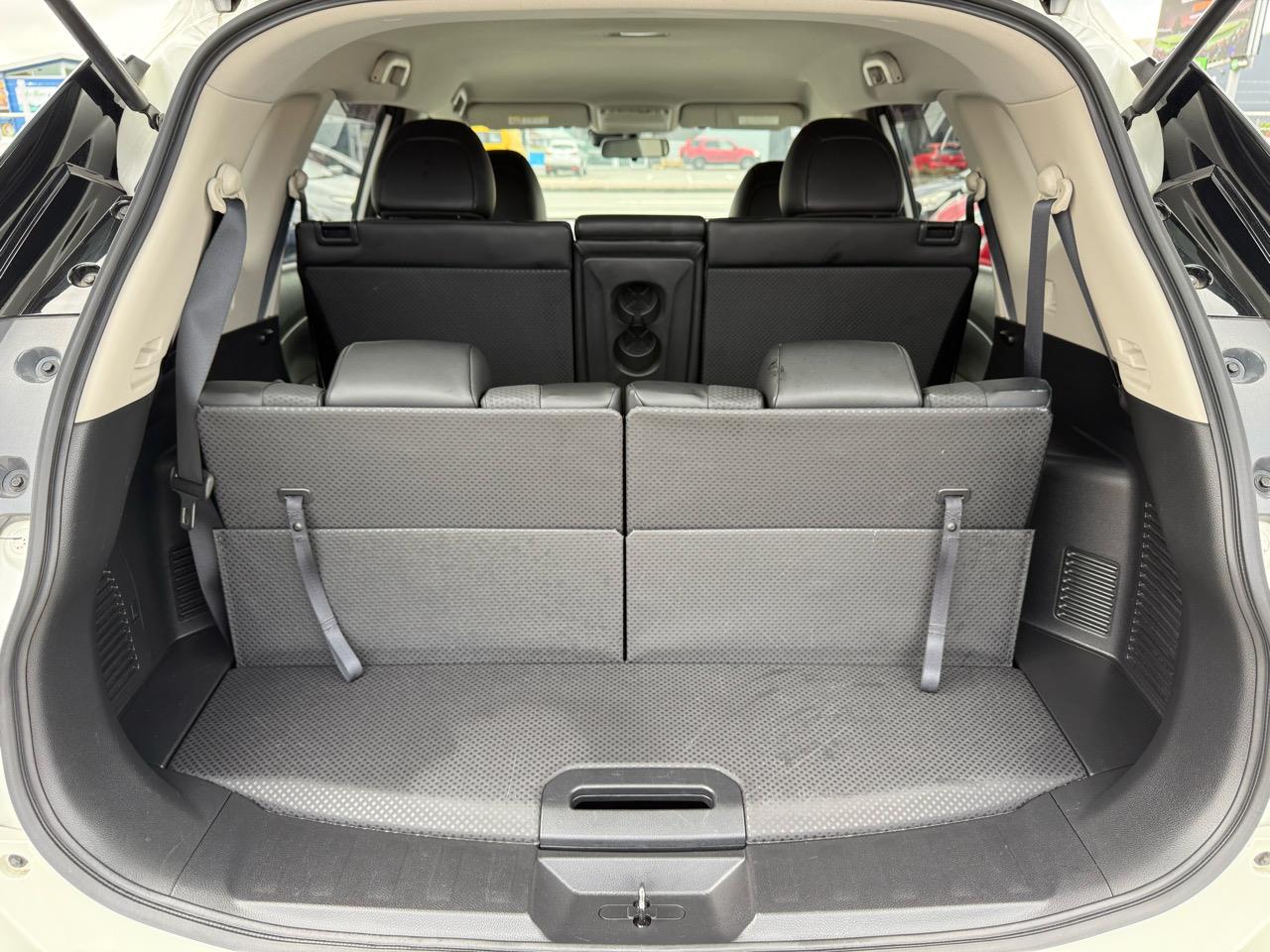 2015 Nissan X-Trail 4WD 7seats