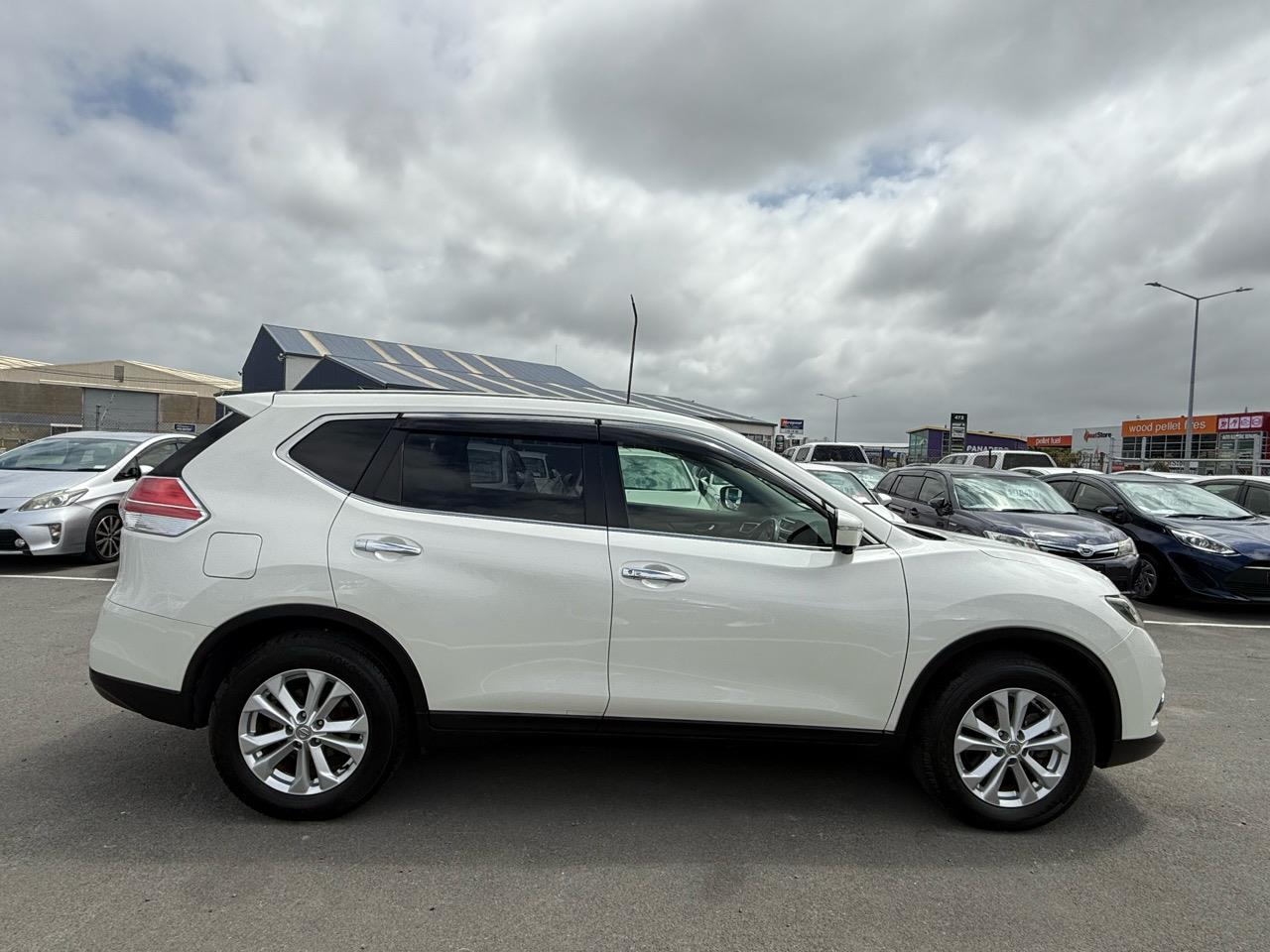 2015 Nissan X-Trail 4WD 7seats