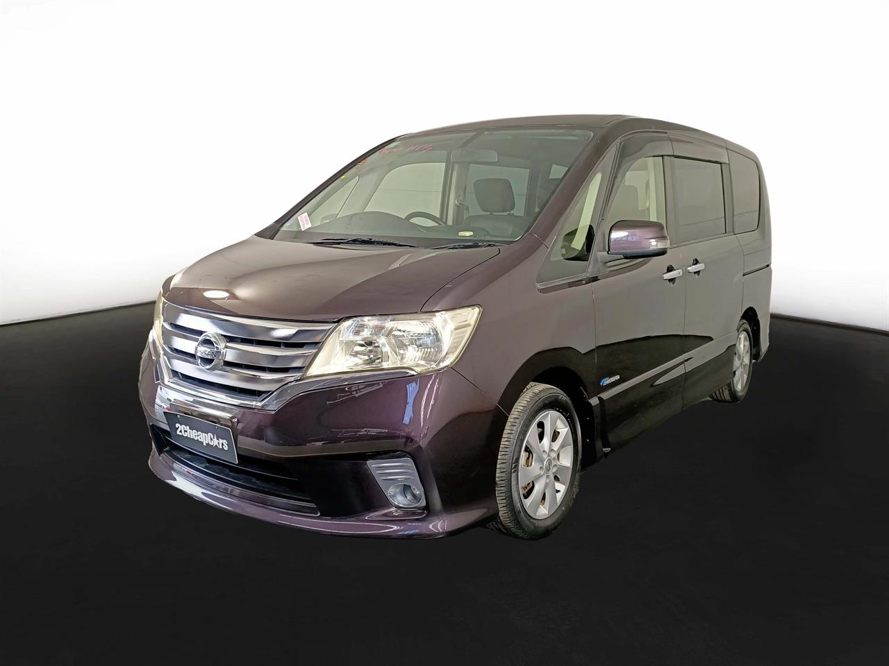 2013 Nissan Serena Hybrid