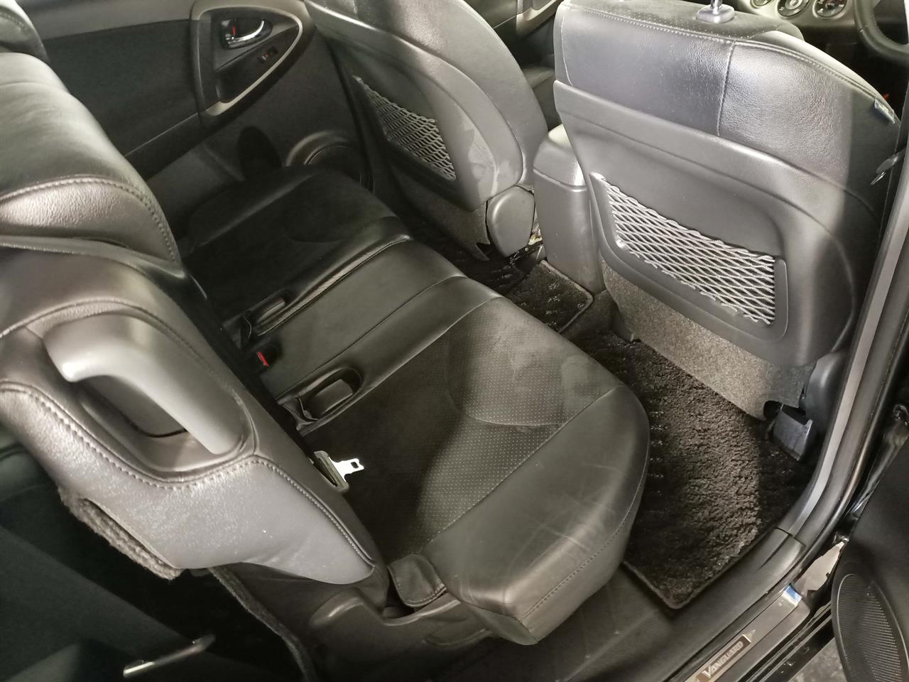 2012 Toyota Vanguard 7 Seats