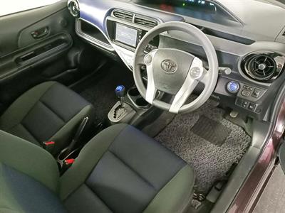 2016 Toyota Aqua Hybrid