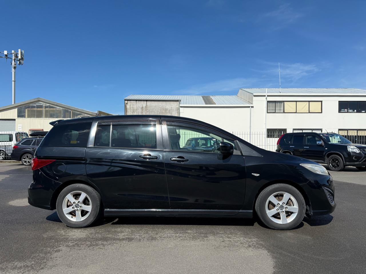 2013 Mazda Premacy 