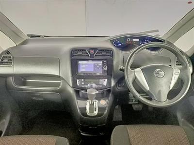 2014 Nissan Serena Hybrid