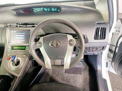 2013 Toyota Prius Hybrid