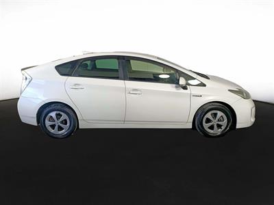 2013 Toyota Prius Hybrid