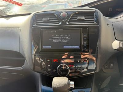 2012 Nissan Serena 