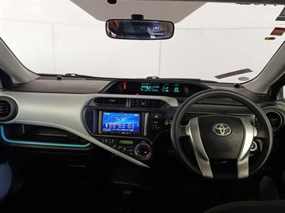 2012 Toyota Aqua Hybrid