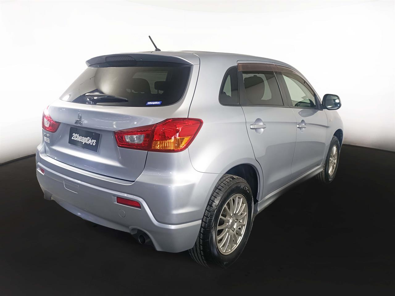 2012 Mitsubishi RVR 