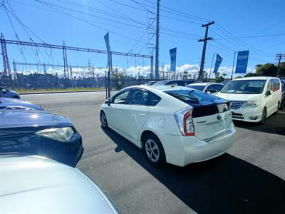 2012 Toyota Prius Hybrid