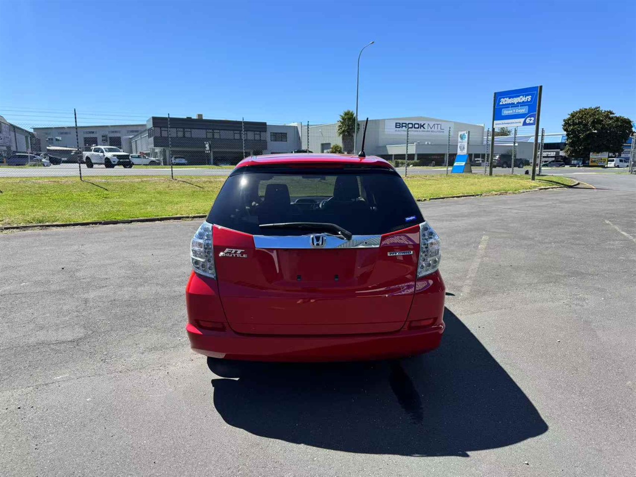 2012 Honda Fit SHUTTLE HYBRID