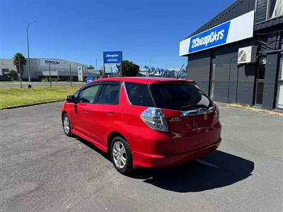 2012 Honda Fit SHUTTLE HYBRID