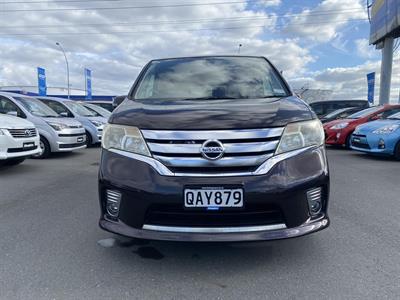 2011 Nissan Serena 