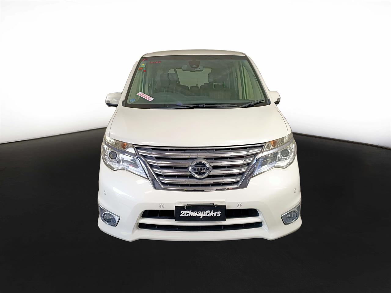 2014 Nissan Serena Hybrid