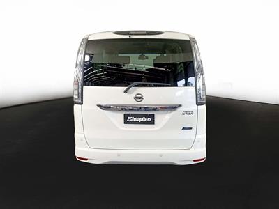 2014 Nissan Serena Hybrid