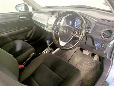 2014 Toyota Corolla Fielder Hybrid