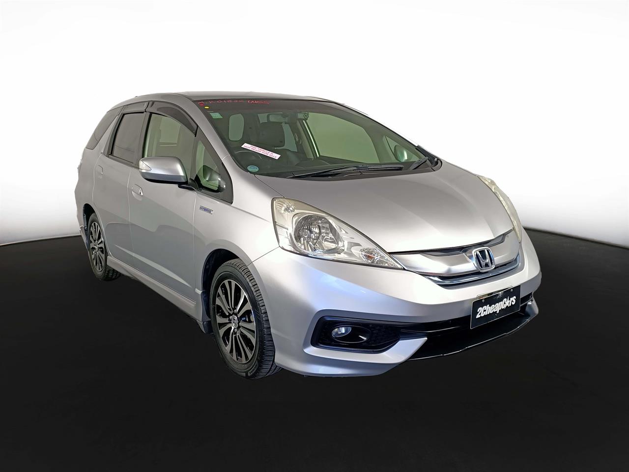 2013 Honda Fit Jazz Shuttle Hybrid