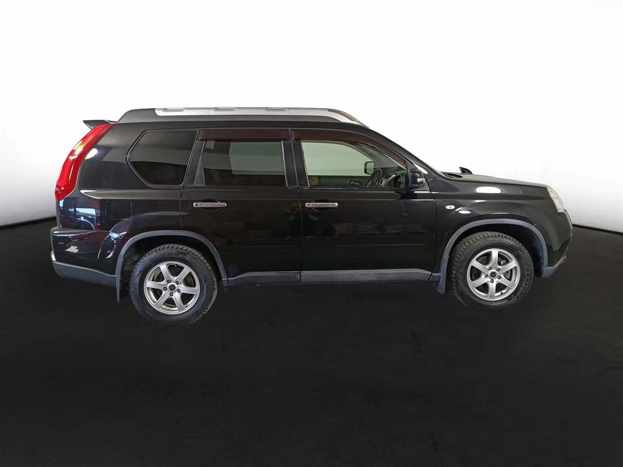 2011 Nissan X-TRAIL 