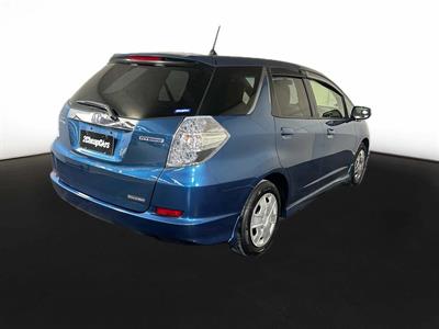 2012 Honda Fit Jazz Shuttle Hybrid