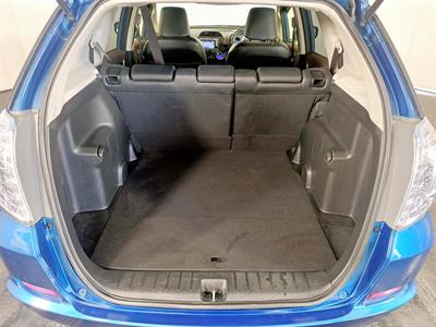 2012 Honda Fit Jazz Shuttle Hybrid