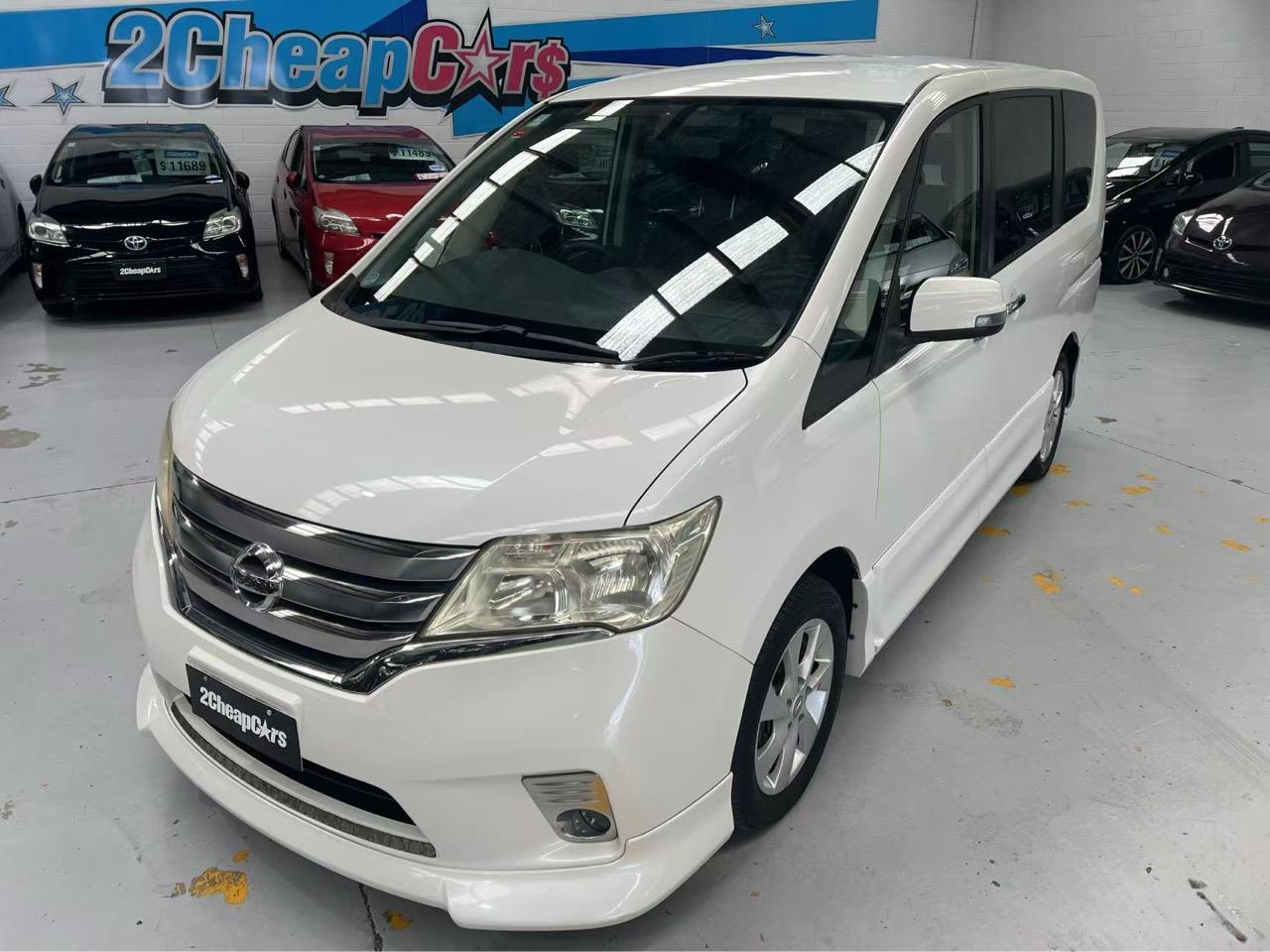 2011 Nissan Serena 