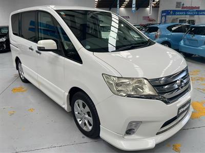 2011 Nissan Serena 