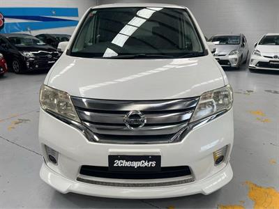 2011 Nissan Serena 