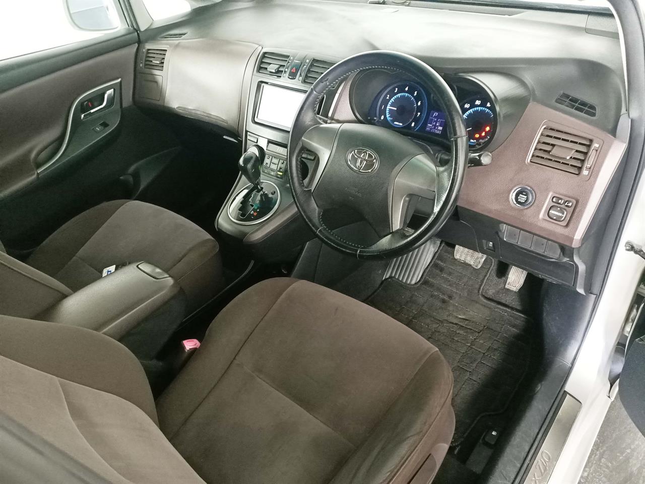 2007 Toyota Markx ZIO