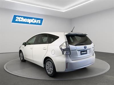 2012 Toyota Prius Alpha Hybrid