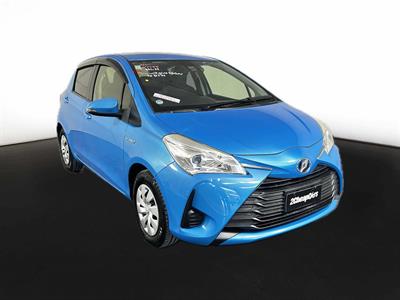 2017 Toyota Vitz Hybrid