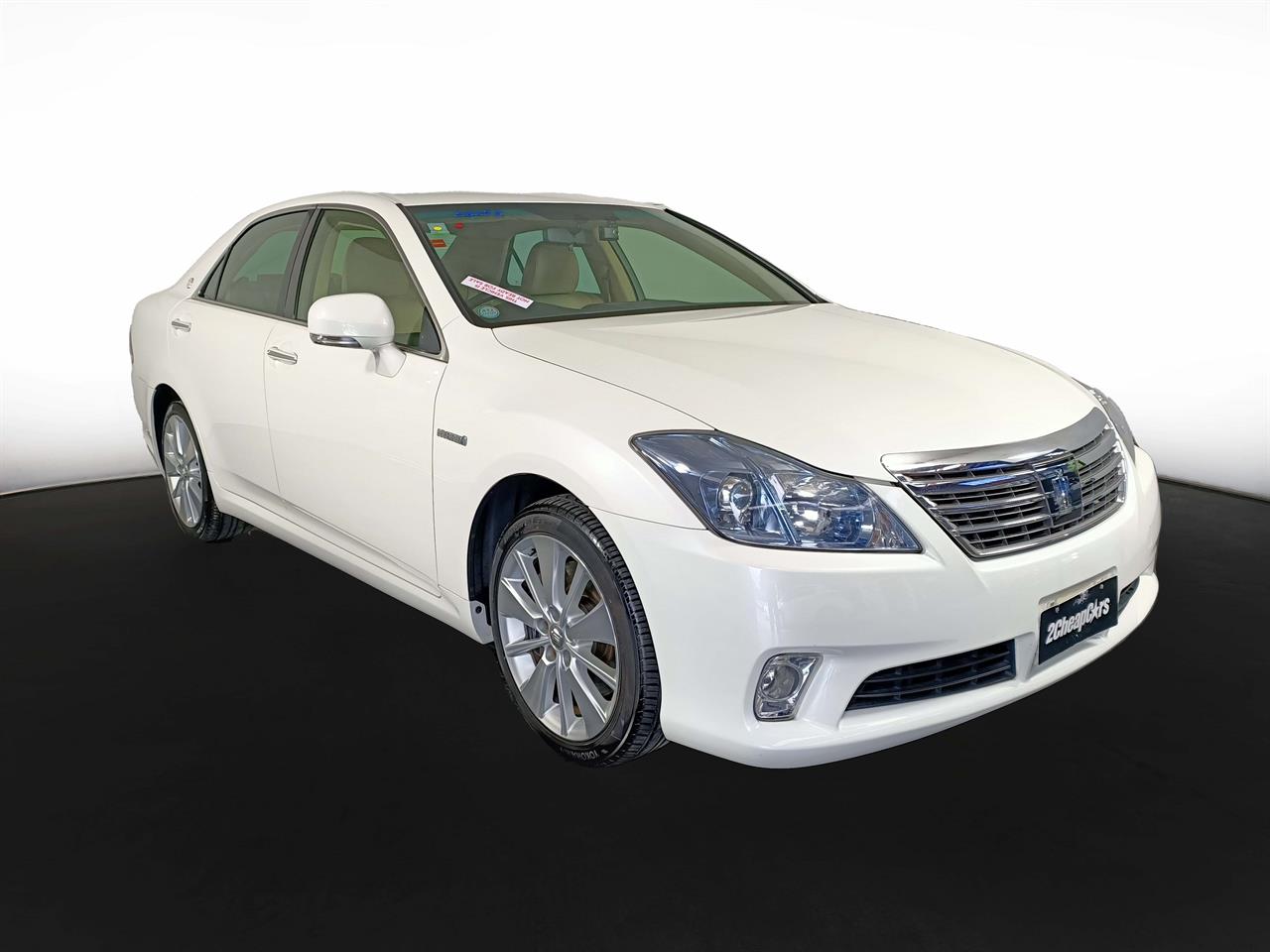 2012 Toyota Crown Hybrid