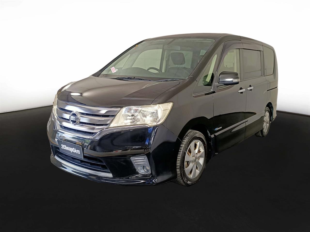 2013 Nissan Serena Hybrid