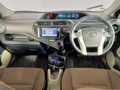 2012 Toyota Aqua Hybrid