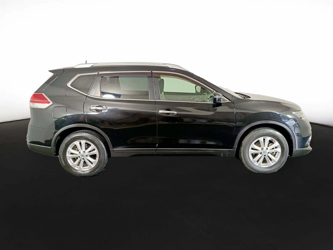 2014 Nissan X-Trail 4WD 7seats