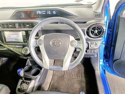 2015 Toyota Aqua G Black Soft Leather Selection