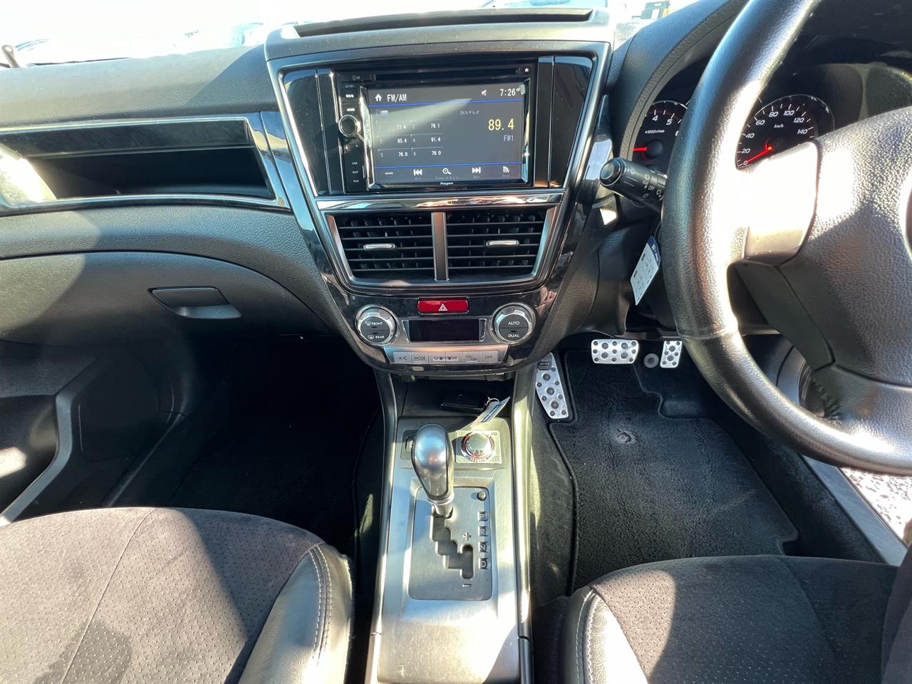 2013 Subaru Exiga 7 Seats