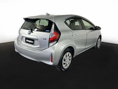 2018 Toyota Aqua Hybrid New Shape