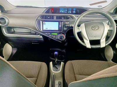 2014 Toyota Aqua Hybrid