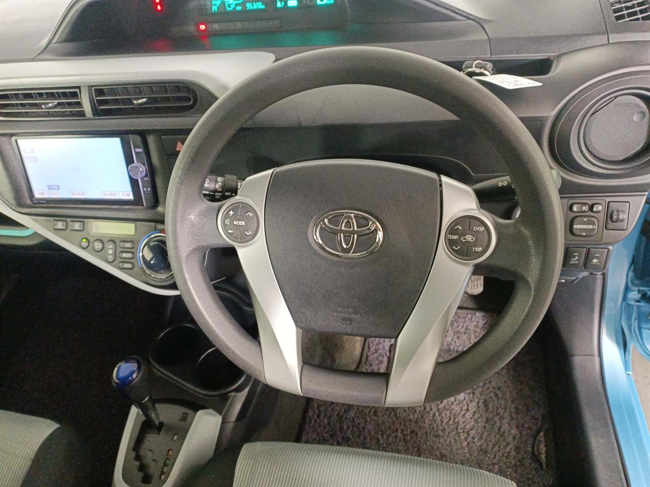 2012 Toyota Aqua Hybrid