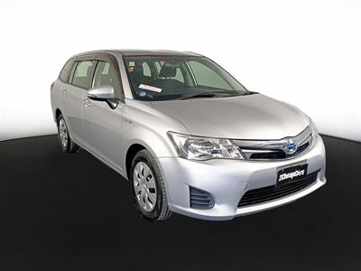 2014 Toyota Corolla Fielder Hybrid