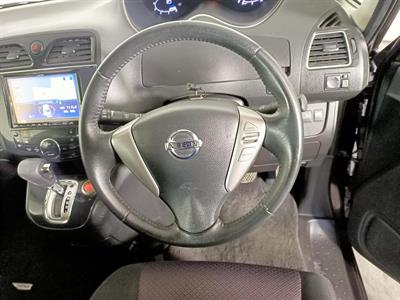 2012 Nissan Serena Hybrid