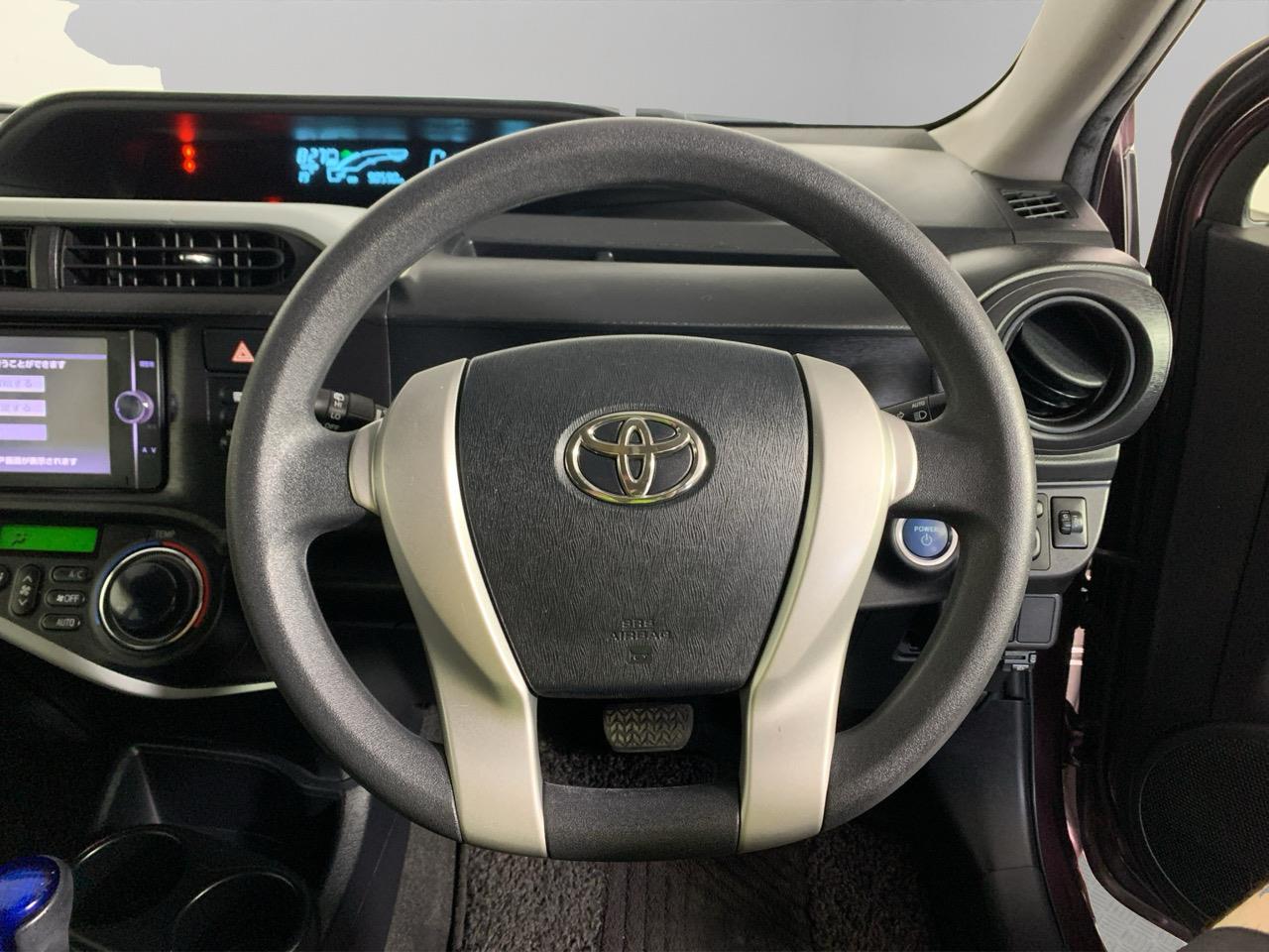 2014 Toyota Aqua Hybrid