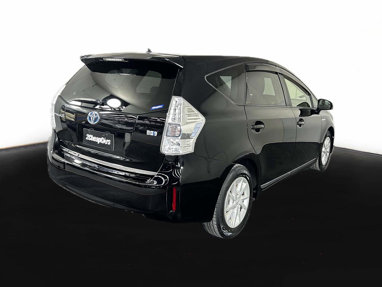 2012 Toyota Prius Alpha 7 Seats