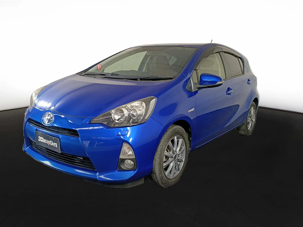 2014 Toyota Aqua Hybrid