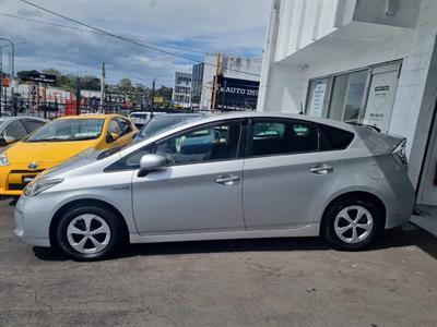 2014 Toyota Prius Hybrid