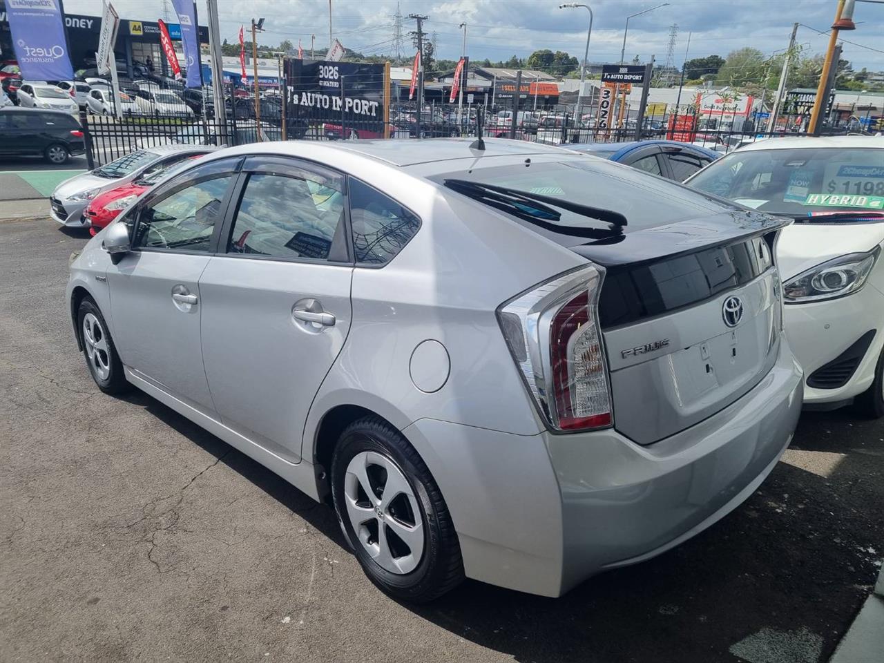 2014 Toyota Prius Hybrid