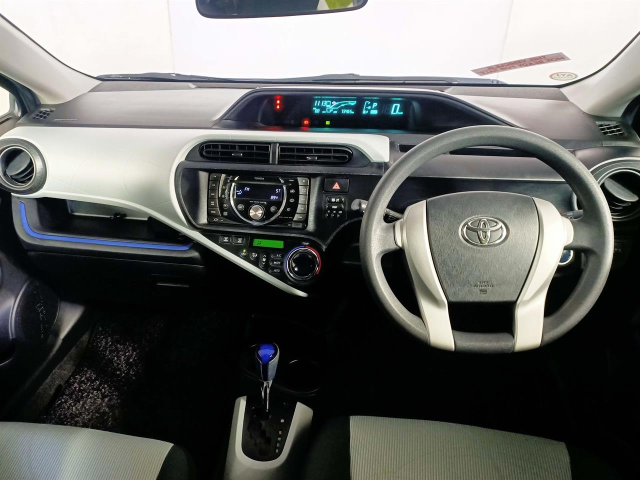 2013 Toyota Aqua Hybrid